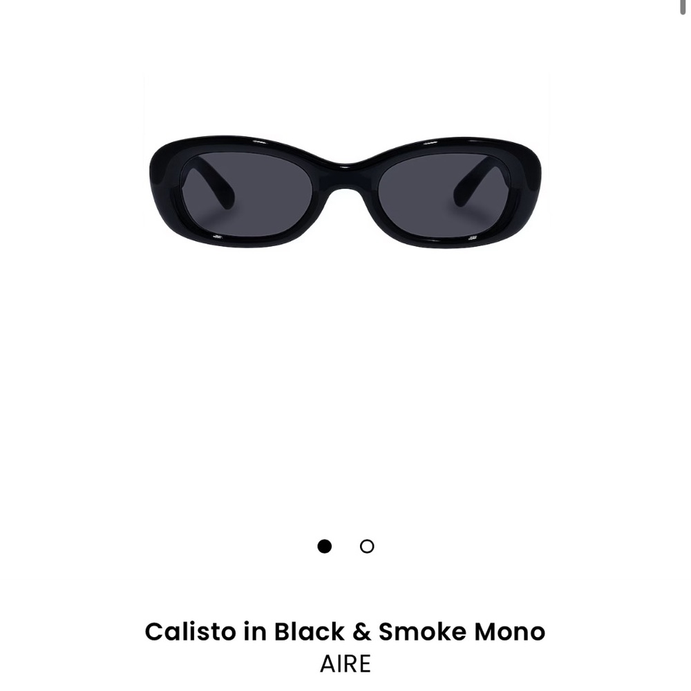 REVOLVE Calisto Glasses in Black & Smoke - AIRE